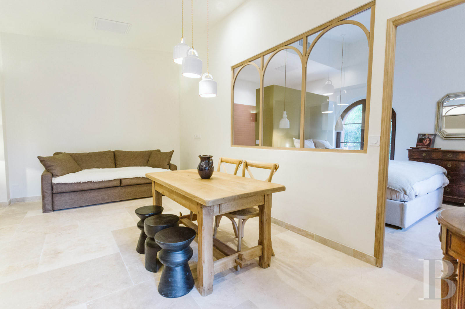 An estate dedicated to holidays and horse riding between Aubagne and Saint-Cyr-sur-Mer in the Bouches-du-Rhône department  - photo  n°13